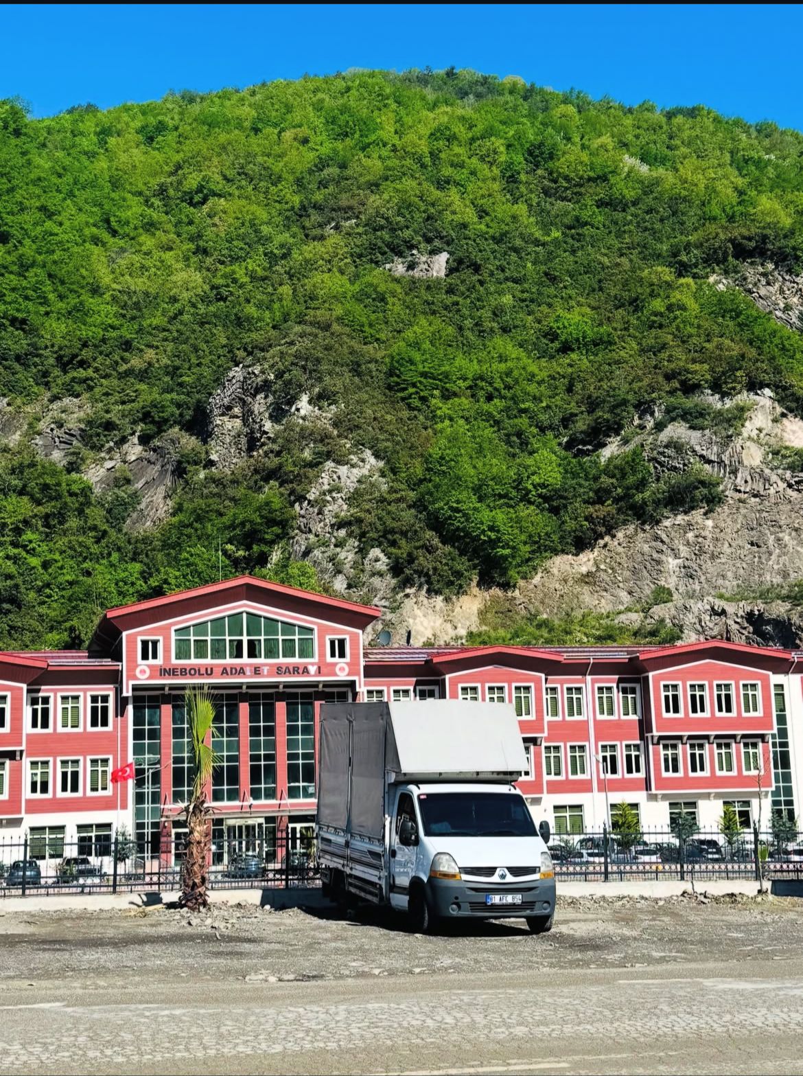 İnebolu'dan Düzce'ye Profesyonel Ofis ve İşyeri Taşımacılığı